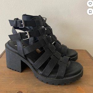 Chinese Laundry Chunky Sandals